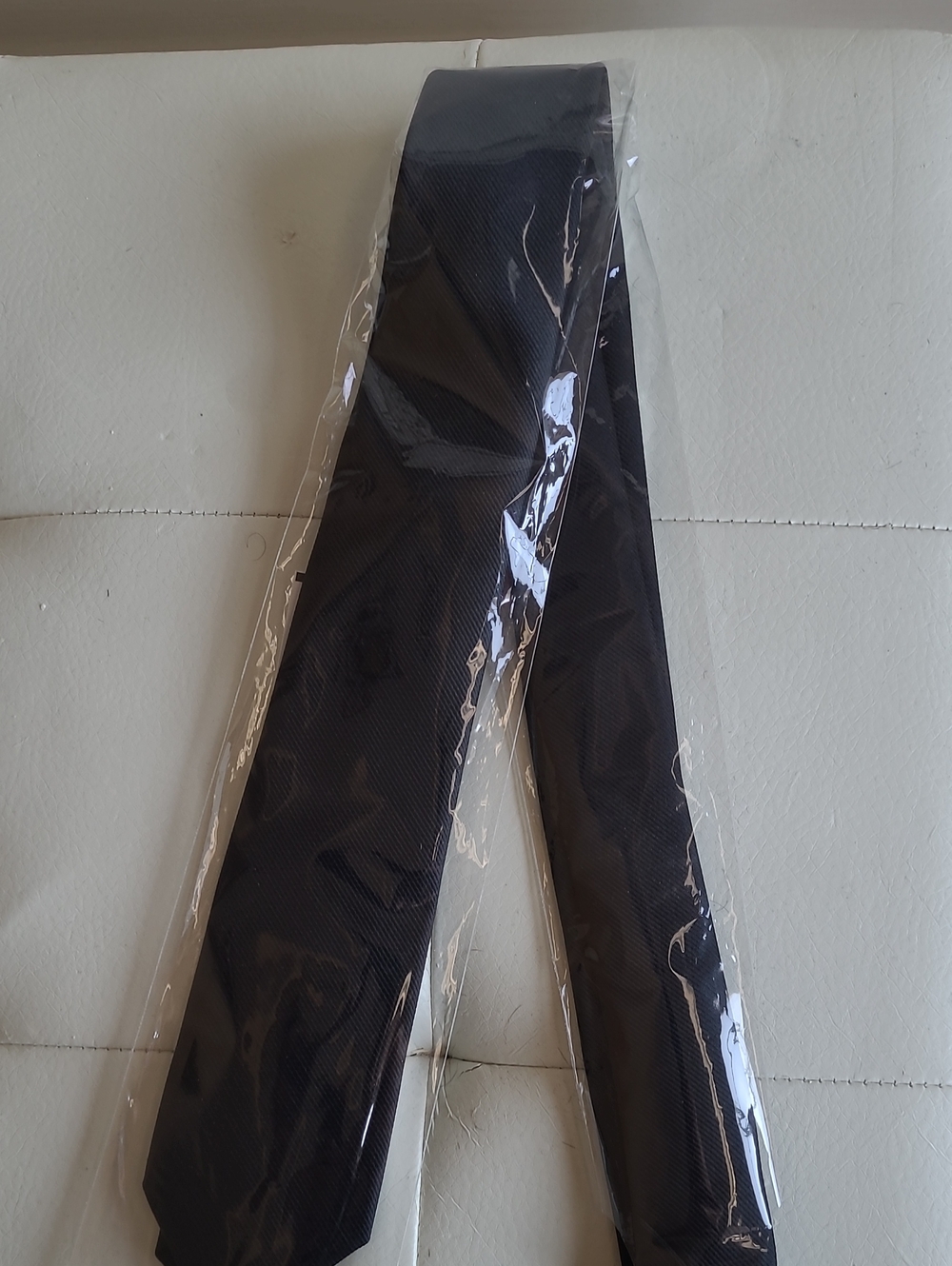 Classic Solid Black Necktie Slim Rib New